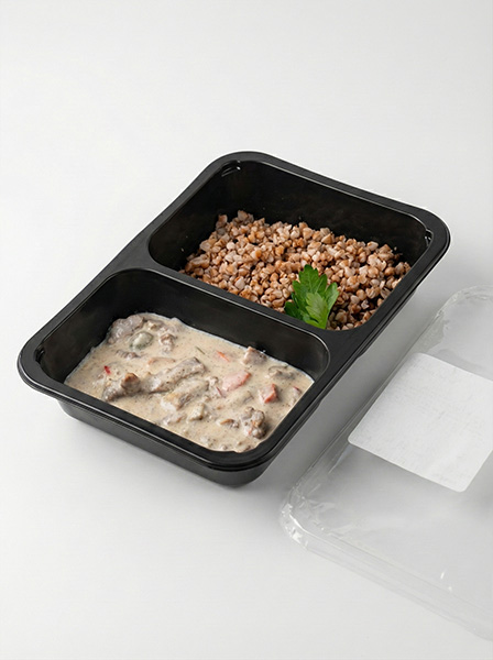 Как выглядит еда от Justfood: гречка и мясо