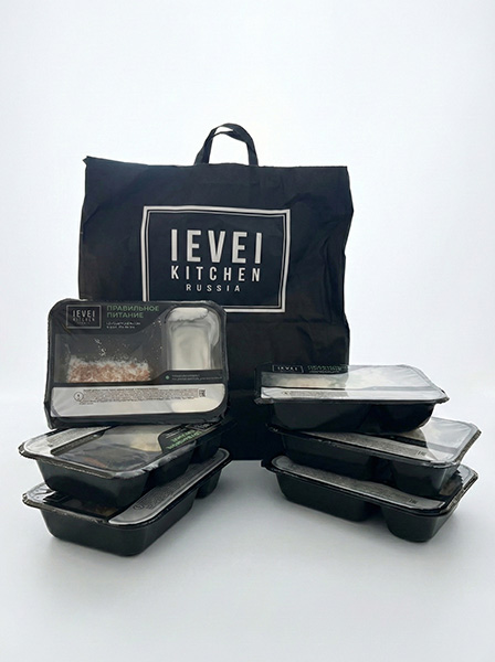 Контейнеры с едой от Level Kitchen